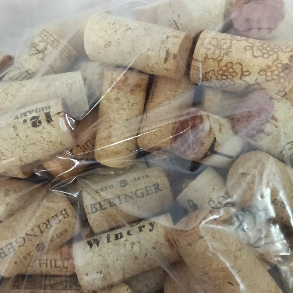 Lot of Used Natural Wine Corks With Historic Route 66 & Midwest Wineries Crafts